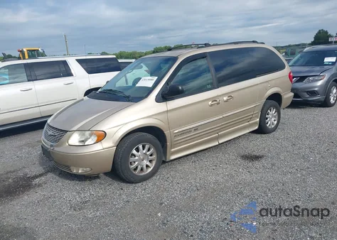 2001 Chrysler Town & Country Lxi z USA, uszkodzony, nr VIN 2C8GP54L61R249873